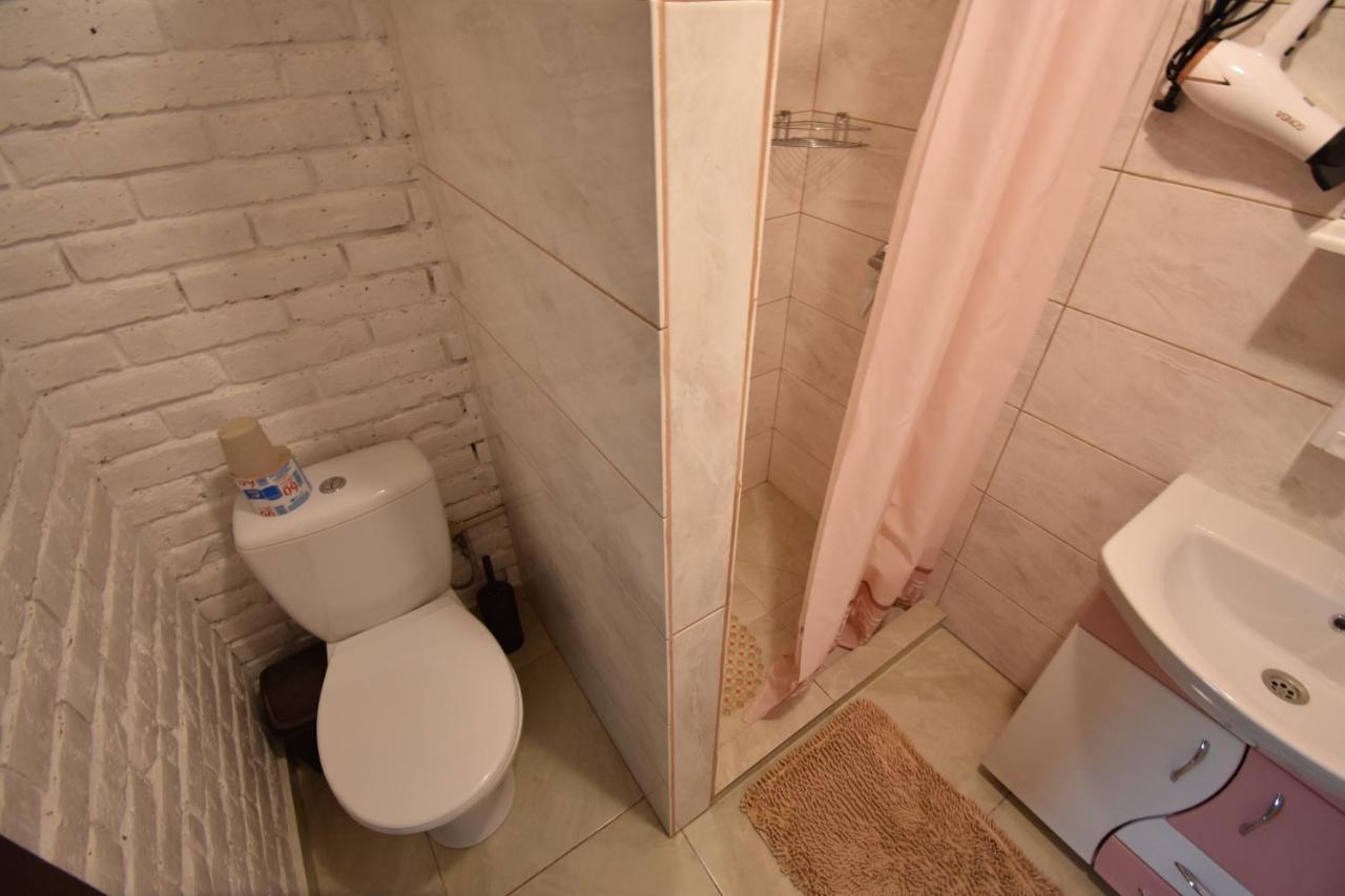 Маєток Мигдаль Hotel Свитяз Екстериор снимка